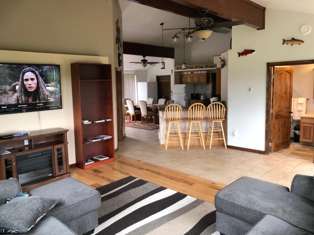 Alaska Home Rental Солдотна Екстериор снимка